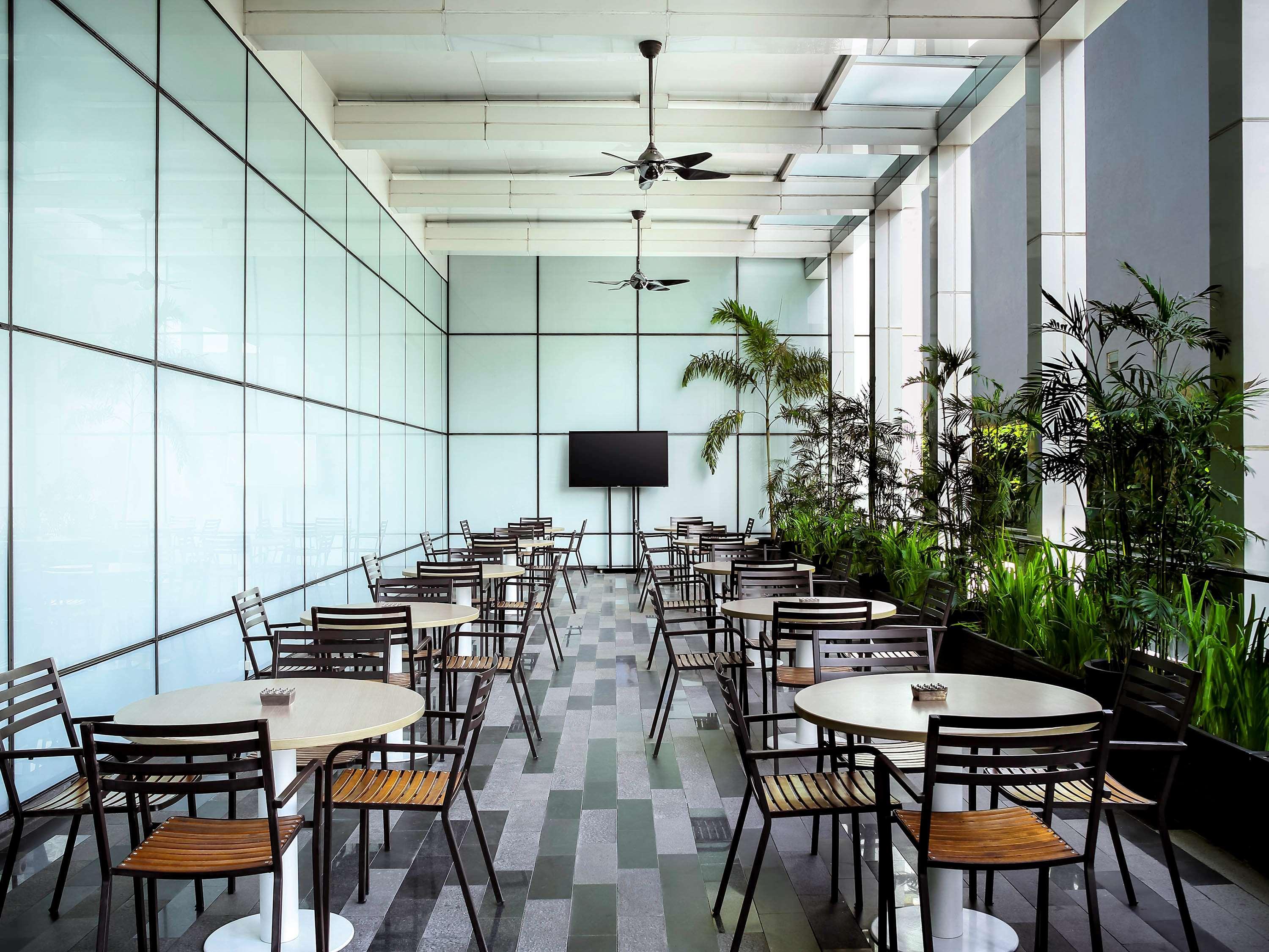 Grand Mercure Harmoni Hotel Jakarta